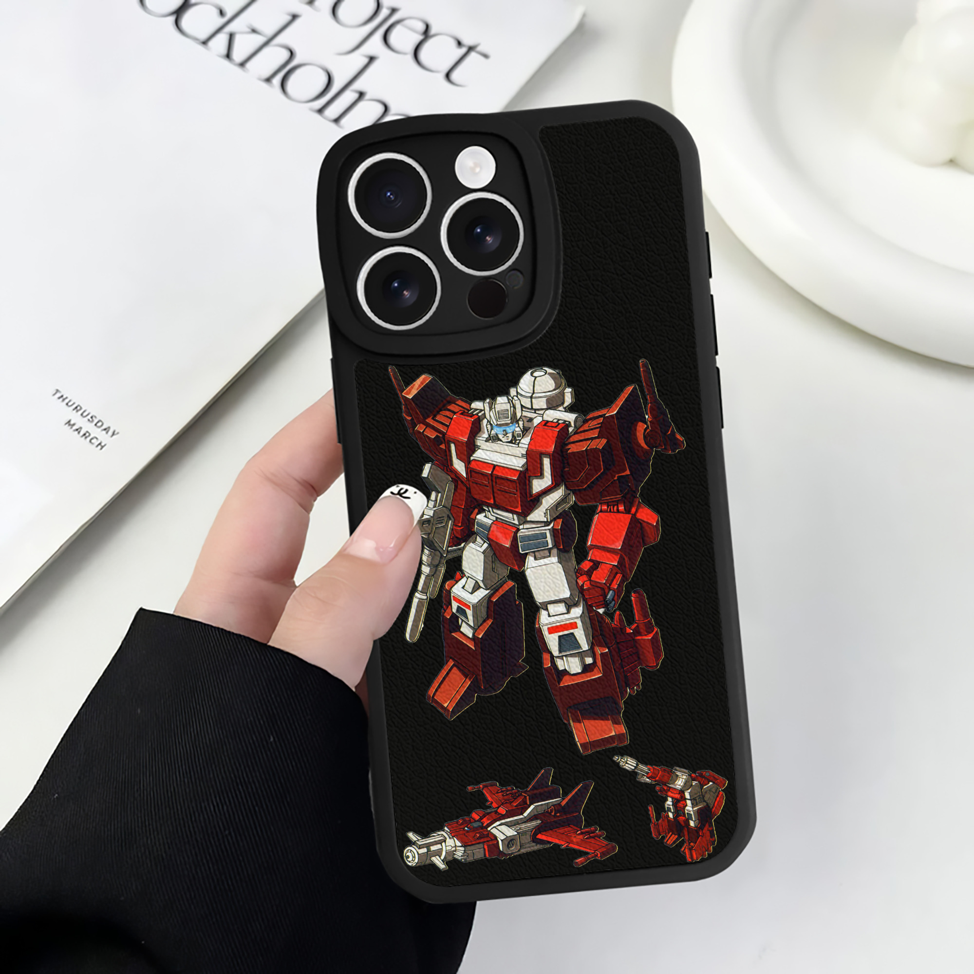 （画像用）  【iPhone 16シリーズ対応】シリコンスマホケース（レザー調） 材質：シリコン